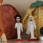 (A closeup of my tiny Catrina figurines.)