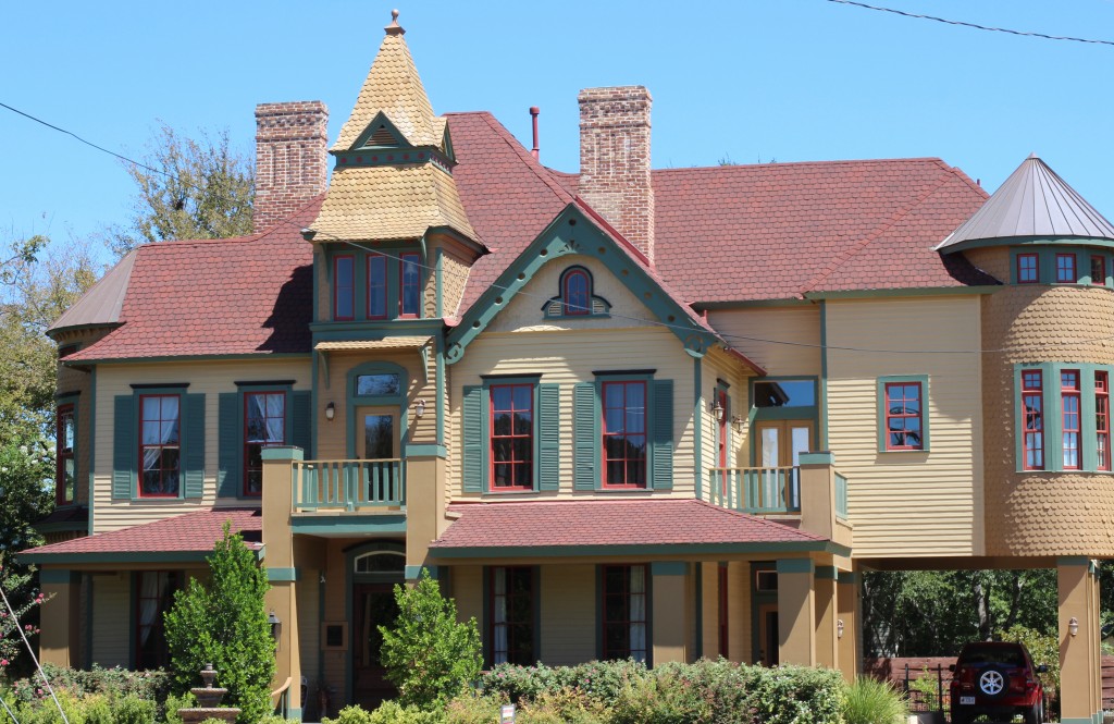 Cakewalk: John Leavell House