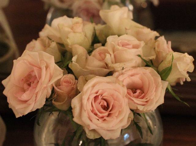 Walking with Cake: Bedroom roses