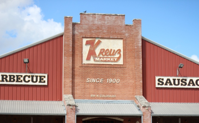 Walking with Cake: Kreuz Market, Lockhart, TX