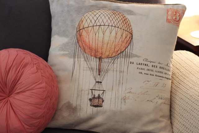 Walking with Cake: Jolie Marche Hot Air Balloon pillow cover