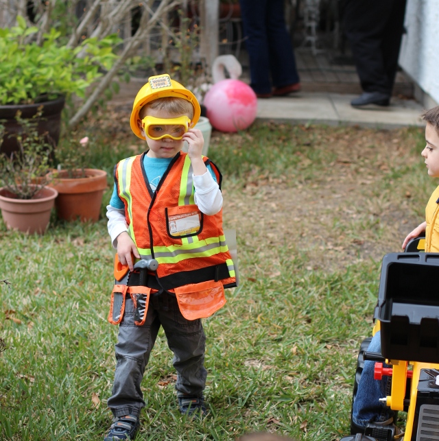 Walking with Cake: Rhys the Builder