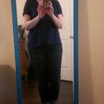 (Dressed for a lazy Saturday. My new tee is from Everlane.)