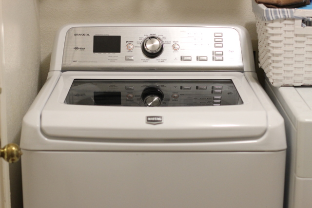 Walking with Cake: Maytag Bravos XL Washing Machine