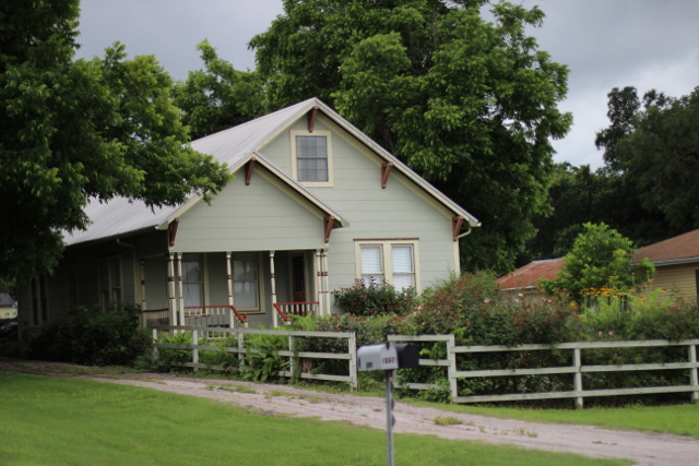 Walking with Cake: Elgin house